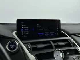 Lexus NX (2020) thumbnail 11