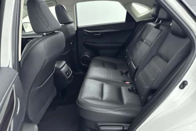 Lexus NX (2020) thumbnail 20