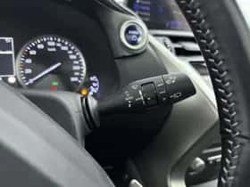 Lexus NX (2020) thumbnail 24