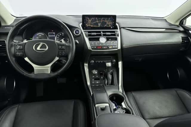 Lexus NX (2020) thumbnail 5
