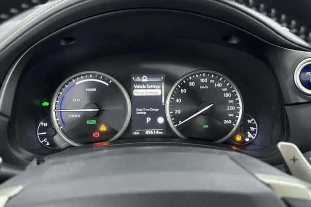 Lexus NX (2020) thumbnail 6