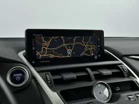 Lexus NX (2020) thumbnail 9