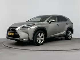 Lexus NX (2017)