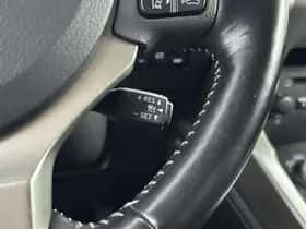 Lexus NX (2017) thumbnail 15