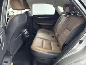 Lexus NX (2017) thumbnail 17