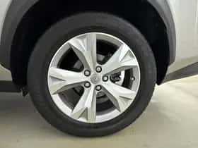 Lexus NX (2017) thumbnail 24
