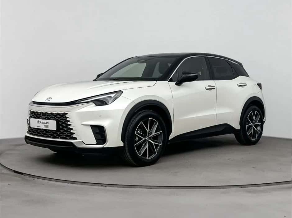 Lexus LBX (2025) — foto 1