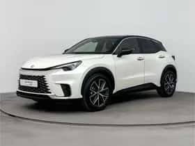 Lexus LBX (2025)