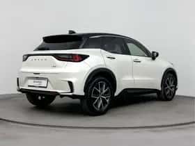 Lexus LBX (2025) thumbnail 2