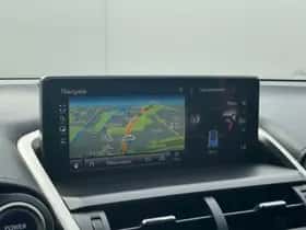Lexus NX (2018) thumbnail 14