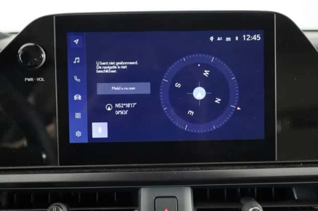 Lexus UX (2024) thumbnail 5