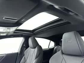 Lexus ES (2018) thumbnail 18