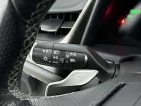 Lexus ES (2018) thumbnail 25