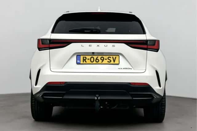 Lexus NX (2022) thumbnail 19