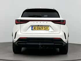Lexus NX (2022) thumbnail 19