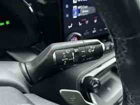 Lexus NX (2022) thumbnail 22