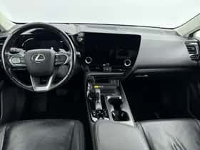 Lexus NX (2022) thumbnail 24