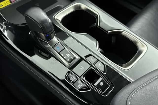 Lexus NX (2022) thumbnail 6