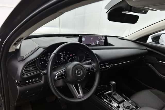 Mazda CX-30 (2024) thumbnail 16