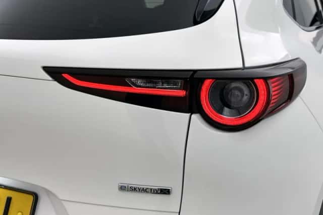 Mazda CX-30 (2021) thumbnail 35