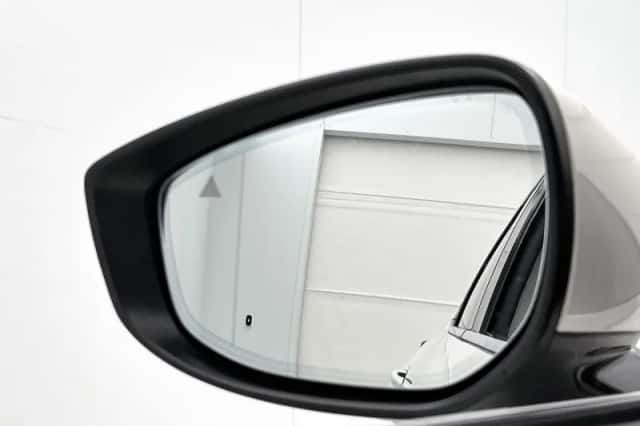 Mazda CX-30 (2021) thumbnail 36