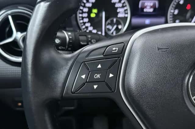 Mercedes-Benz A-Klasse (2014) thumbnail 20