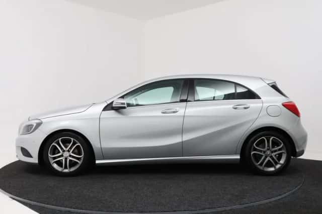 Mercedes-Benz A-Klasse (2014) thumbnail 3