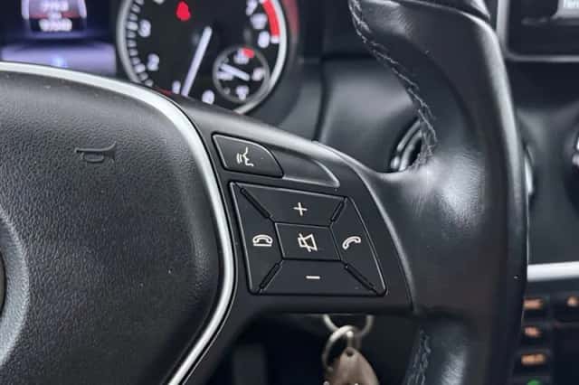 Mercedes-Benz A-Klasse (2014) thumbnail 21
