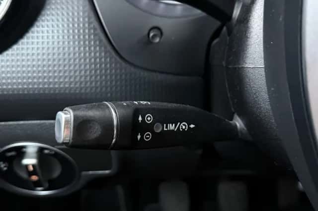 Mercedes-Benz A-Klasse (2014) thumbnail 22