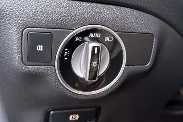 Mercedes-Benz A-Klasse (2014) thumbnail 23