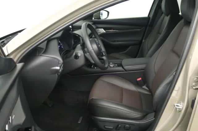Mazda 3 (2026) thumbnail 11