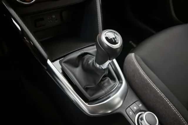 Mazda 2 (2024) thumbnail 6