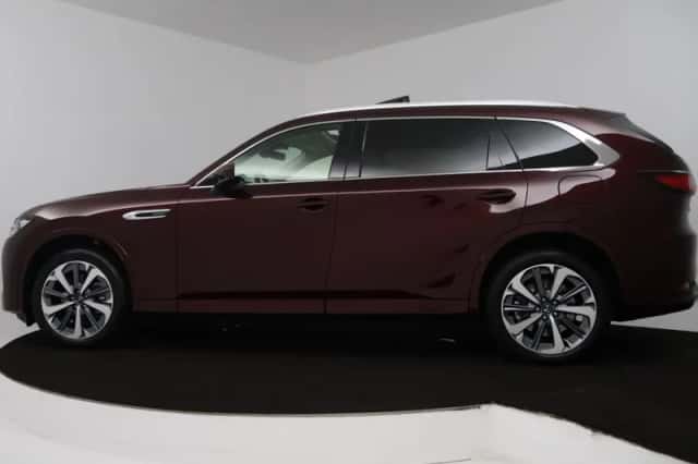Mazda CX-80 (2024) thumbnail 3