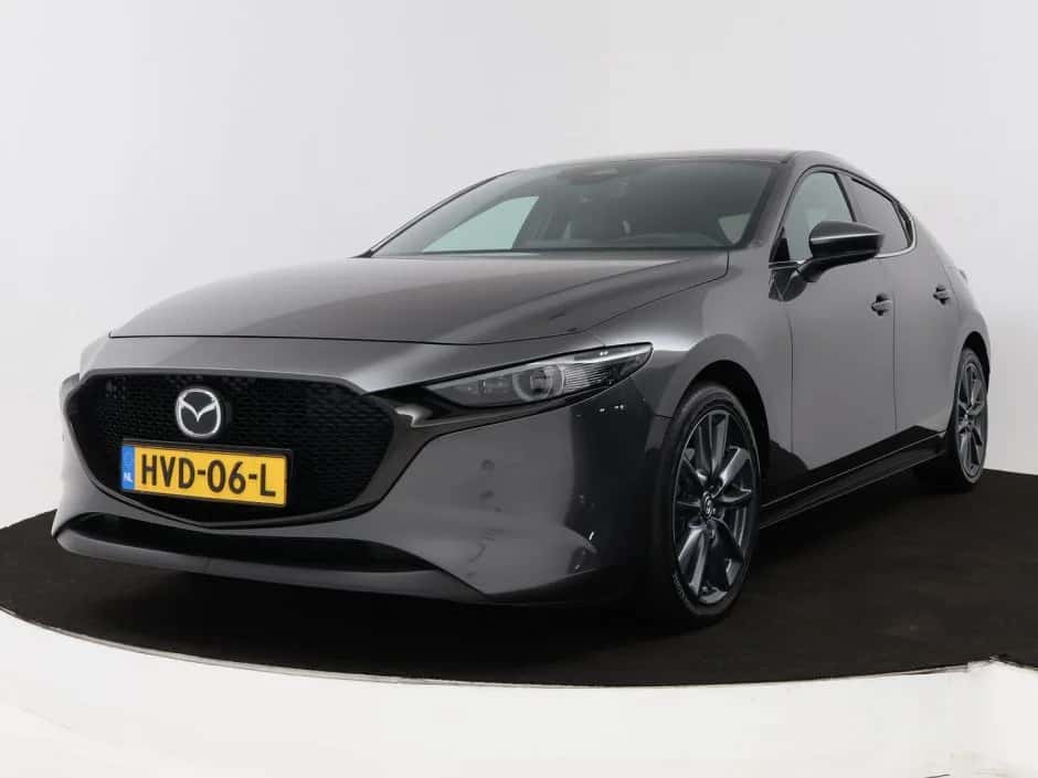 Mazda 3 (2025) — foto 1