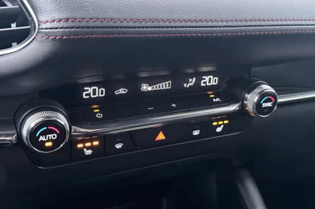 Mazda 3 (2025) thumbnail 8