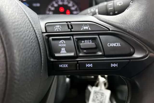 Mazda 2_Hybrid (2024) thumbnail 14