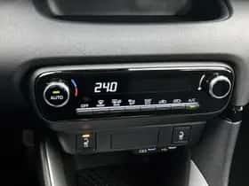 Mazda 2_Hybrid (2024) thumbnail 9