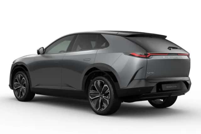 Mazda CX-6e (2026) thumbnail 3