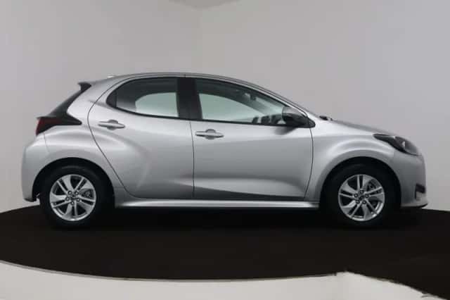Mazda 2_Hybrid (2023) thumbnail 12