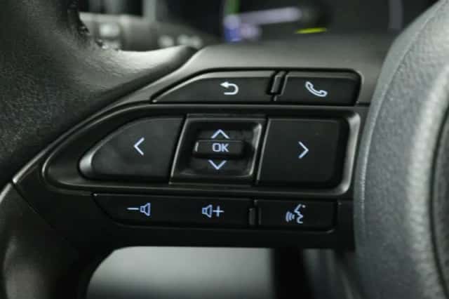 Mazda 2_Hybrid (2023) thumbnail 17