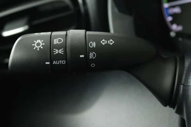 Mazda 2_Hybrid (2023) thumbnail 19