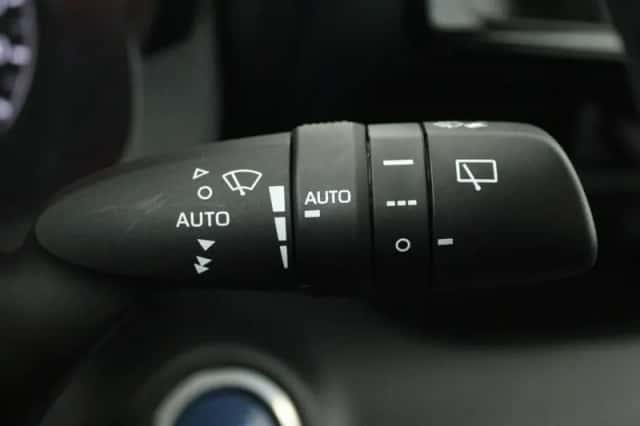 Mazda 2_Hybrid (2023) thumbnail 20