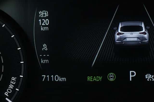 Mazda MX-30 (2025) thumbnail 5