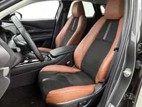 Mazda CX-30 (2024) thumbnail 12