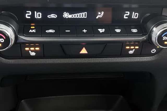 Mazda CX-30 (2024) thumbnail 22