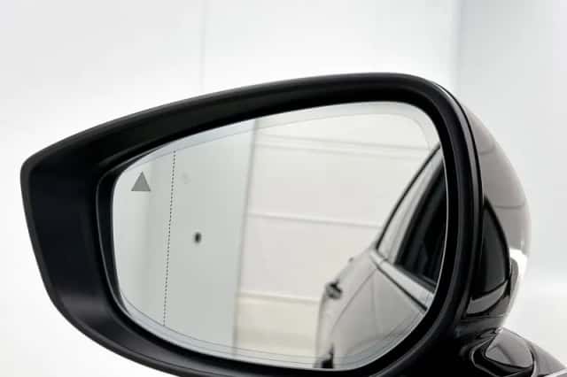 Mazda CX-30 (2024) thumbnail 37
