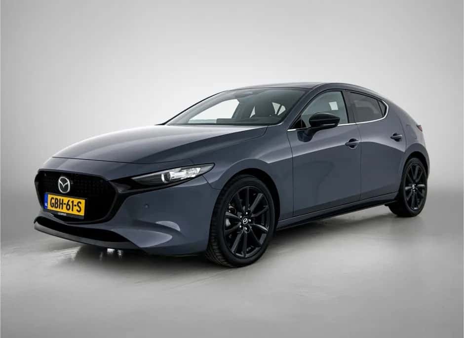 Mazda 3 (2024) — foto 1