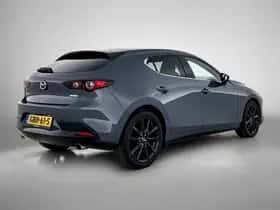 Mazda 3 (2024) thumbnail 2