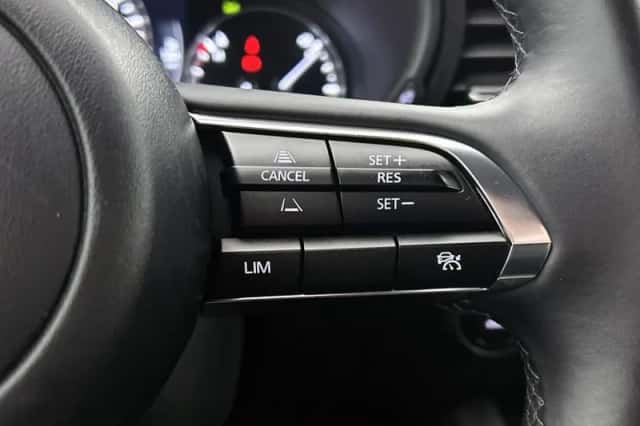 Mazda 3 (2024) thumbnail 19