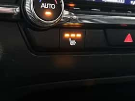 Mazda 3 (2024) thumbnail 21